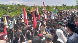 Linggau Memanas: Mahasiswa Suarakan Kekecewaan pada Polisi dan DPR