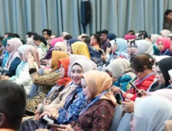 Bidik Penghargaan Nasional, Hj. Risca Priba Ayu Hadiri Rakernas Dekranas