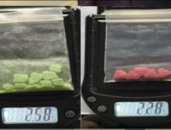 Puluhan Butir Pil Ekstasi Disembunyikan di Pijakan Kaki Motor, Dua Pemuda Ditangkap