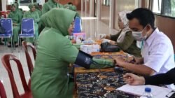 Persit Kartika Chandra Kirana Cabang Brigif TP 88 Gelar Aksi Kemanusiaan Donor Darah
