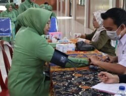 Persit Kartika Chandra Kirana Cabang Brigif TP 88 Gelar Aksi Kemanusiaan Donor Darah