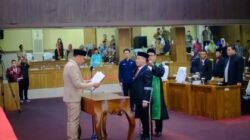 Paripurna Istimewa: Septiandri Arrosyidu Resmi Disumpah PAW Anggota DPRD Musi Rawas