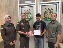 Kejari Linggau Terima Uang Denda 200 Juta dari Terpidana Kasus APAR Muratara